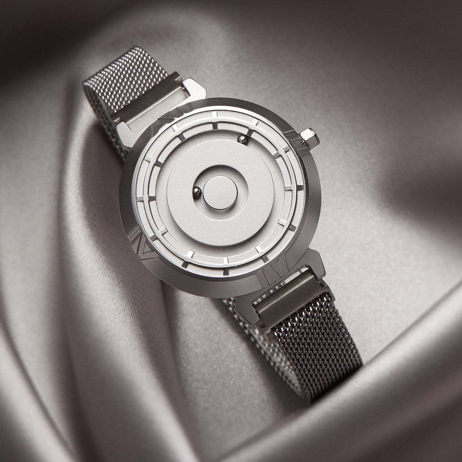 EUTOUR Magnet Watch For Women