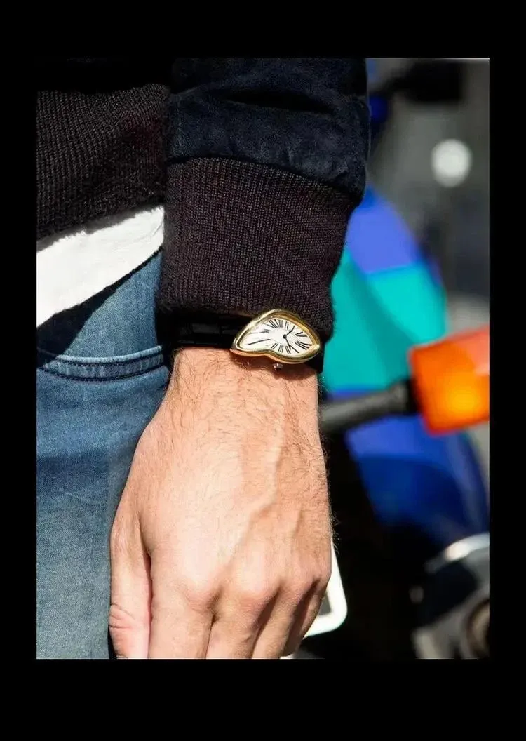 Melting Crash Watch Vintage Rare Irregular Shape Waterproof Luxury Twist Watch