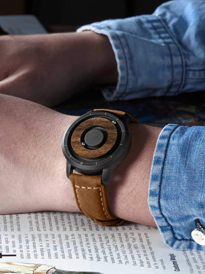 EUTOUR Magnet Wooden Watches