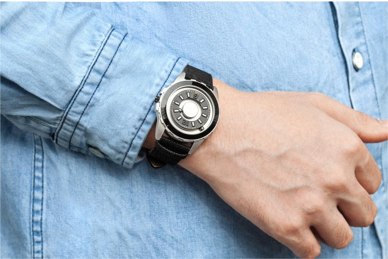 EUTOUR Magnetic Concept Quartz Watch