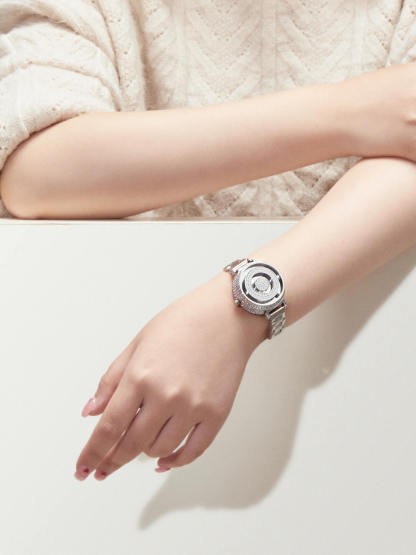 EUTOUR Magnet Crystal Watch E035 For Ladies