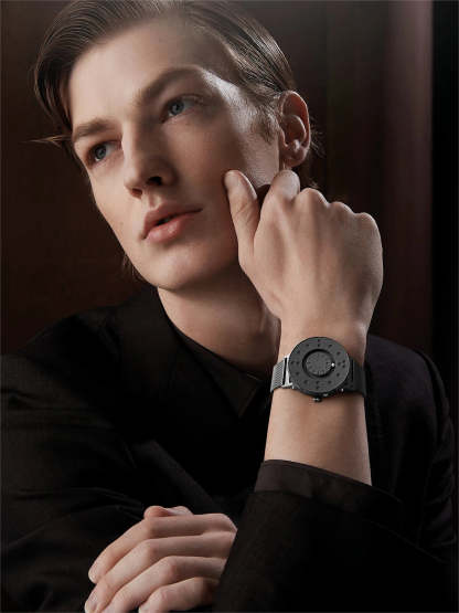 EUTOUR 2025 New Arrival Magnetic Watch Men Digital Wristwatch