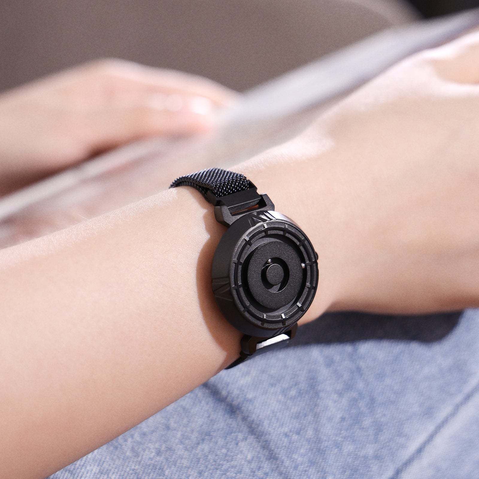 EUTOUR Magnet Watch For Women