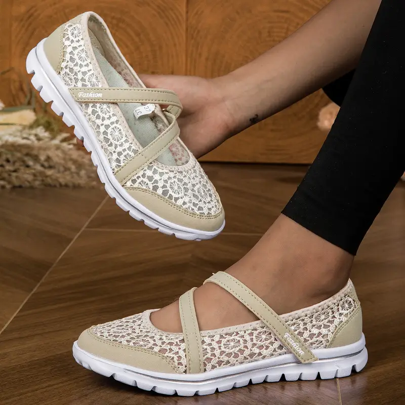 damskie czarne sznurowane trampki z „fashion” brandingiem - miękka podeszwa, oddychająca tkanina, niski top, zamknięcie na haczyk i pętelkę, codzienna obuwię na każdą porę  , codzienna obuwię | sznurowane trampki | wygodna obuwię 8