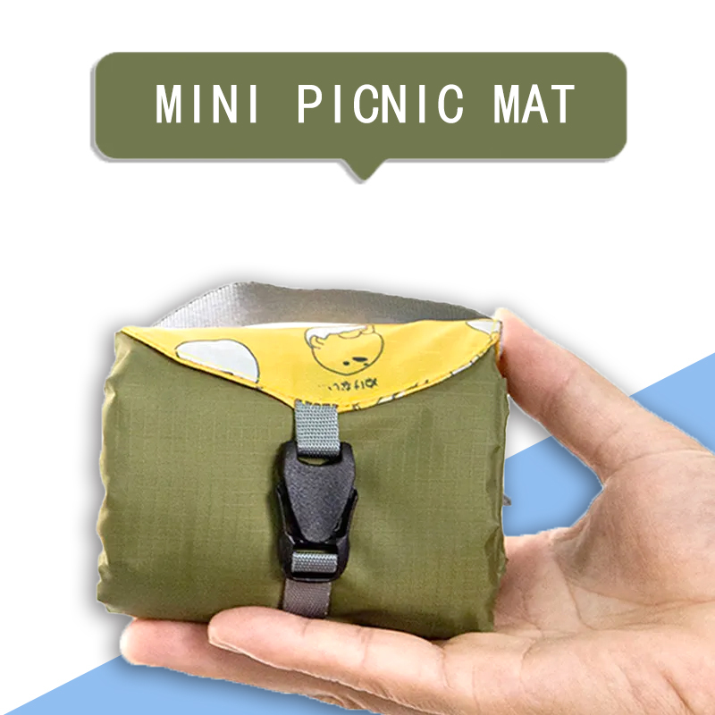 Outdoor portable picnic mat