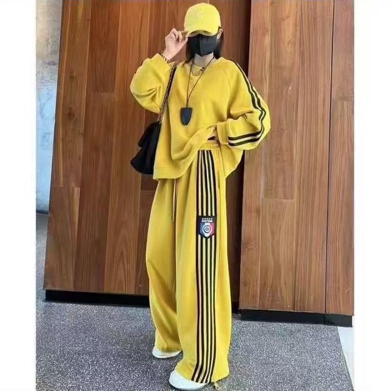 Women’s Casual Sweatshirt & Wide-Leg Pants Set