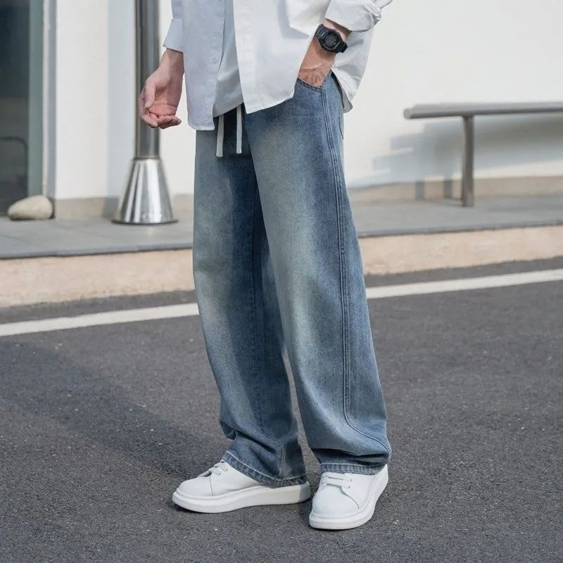 Men’s Relaxed Straight-Leg Wide Jeans