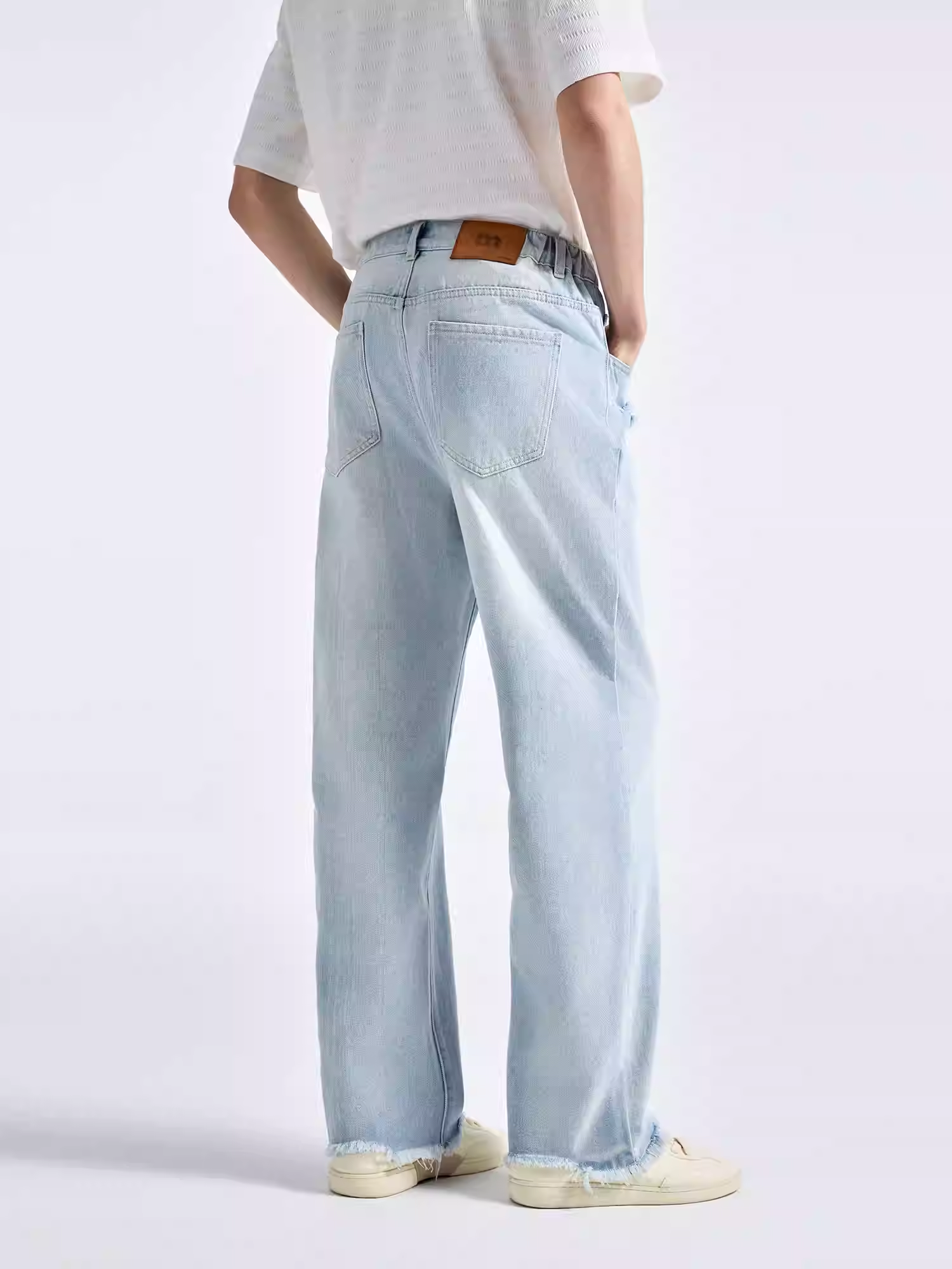 Men’s Vintage Washed Straight-Leg Denim Jeans