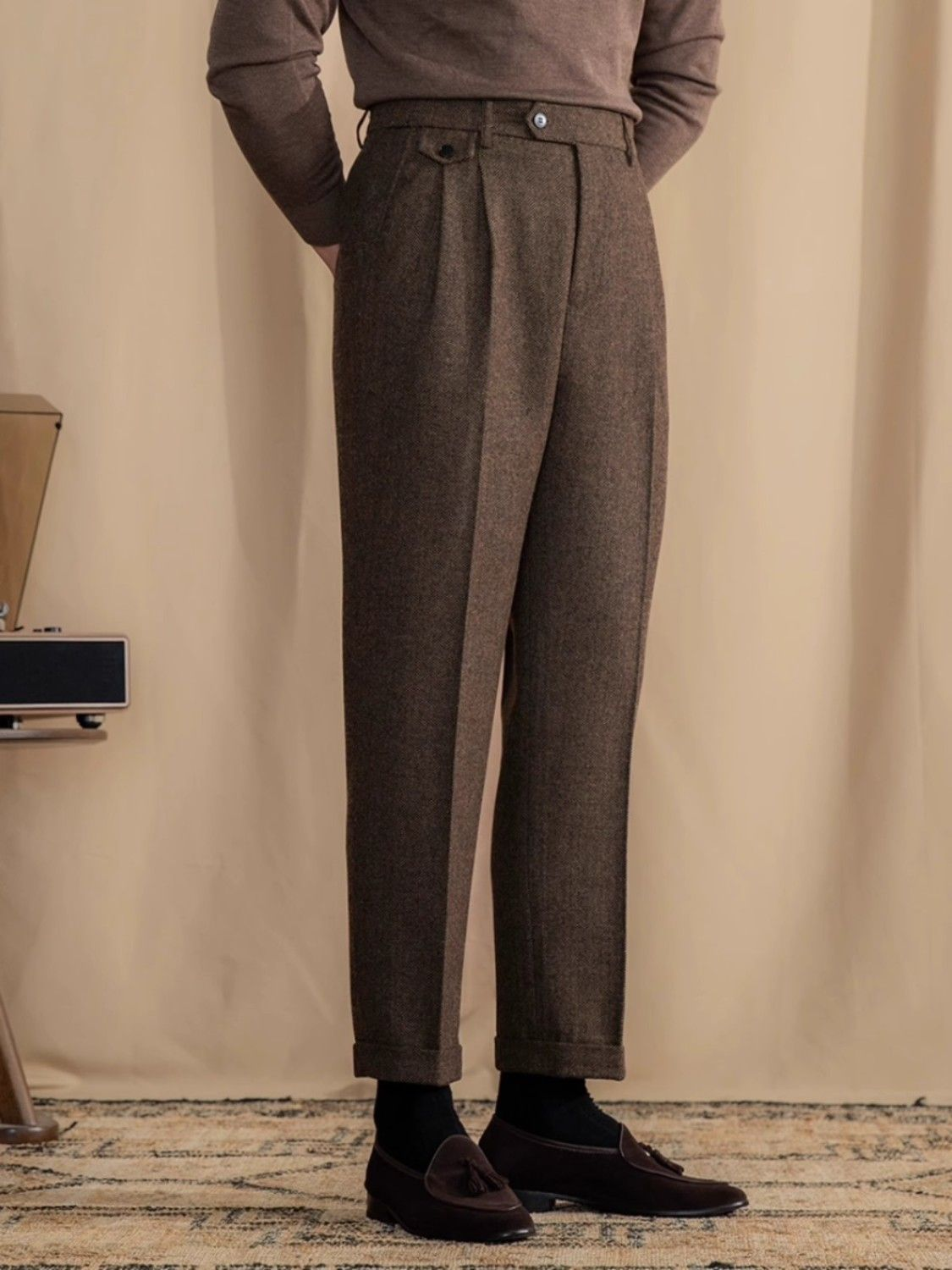 Men's Italian Herringbone Linen Wool Blend Ankle Trousers