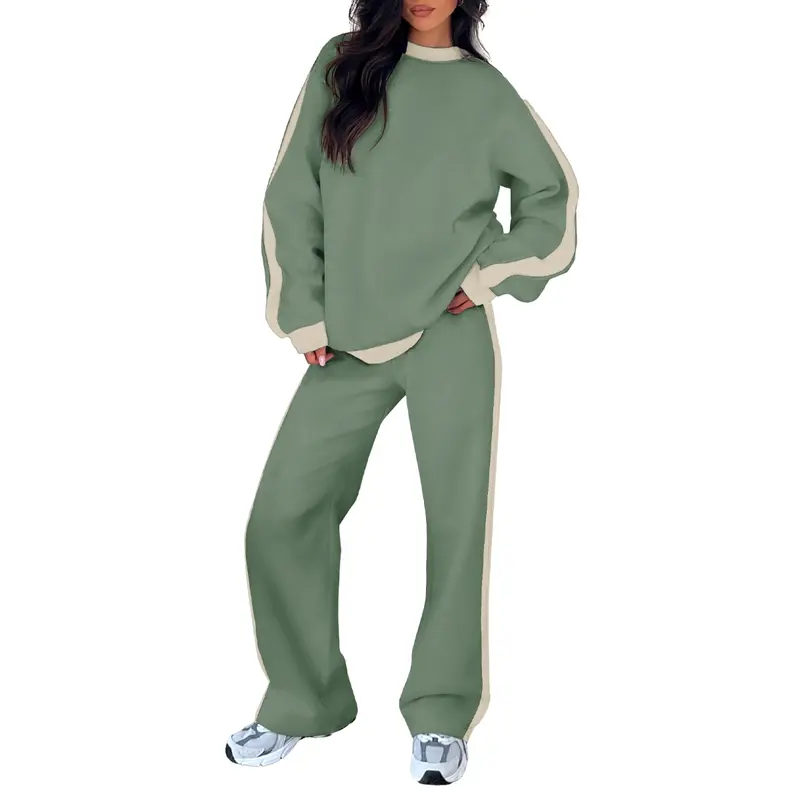 Women's 2-Piece Colorblock Fleece Sweatsuit – Relaxed Sweatshirt & Straight-Leg Pants Set