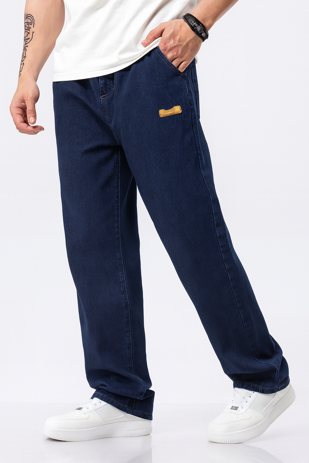 Men's Regular Fit Patched Drawstring Waist Jeans