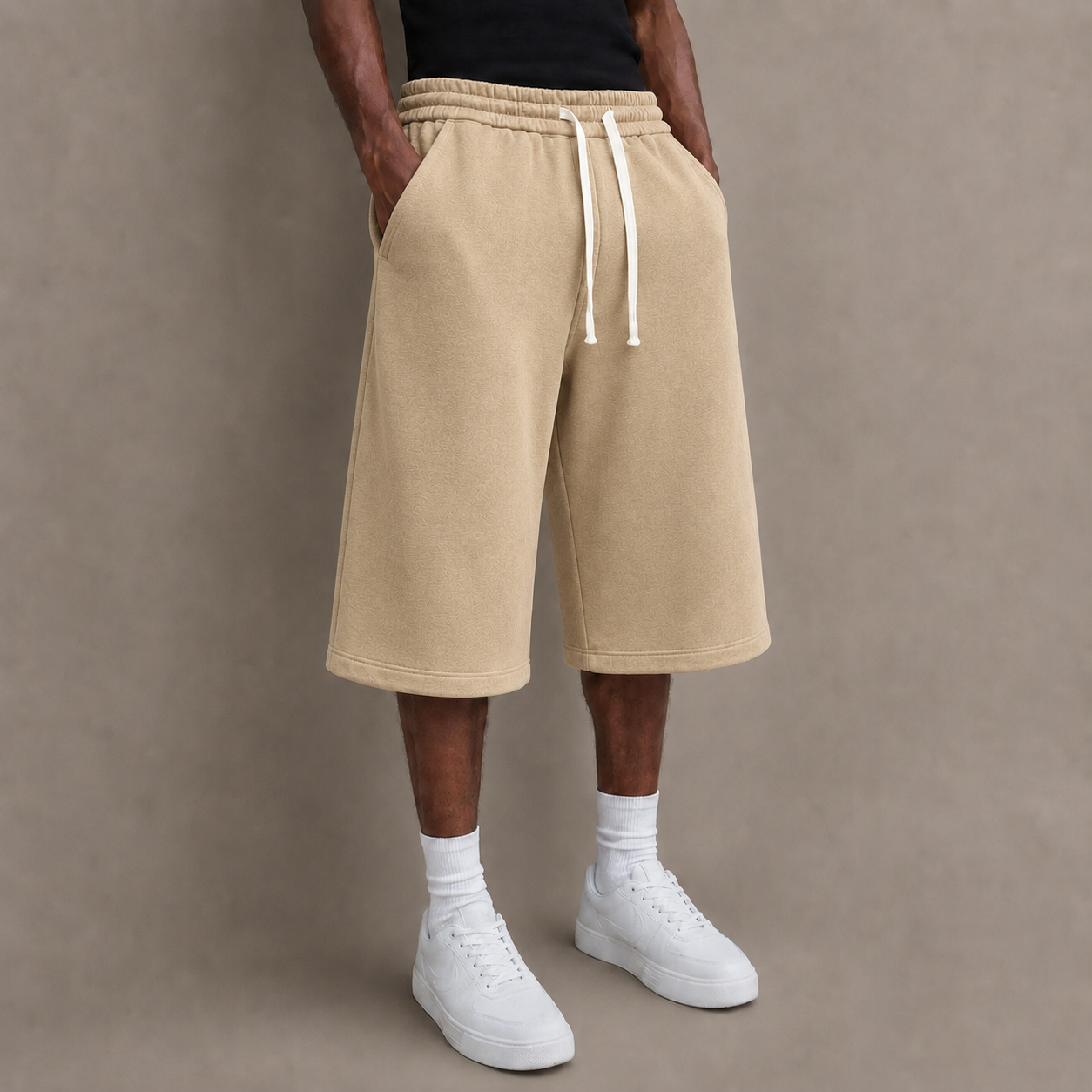 Ultra-Comfort Men’s Loose Over-Knee Casual Shorts