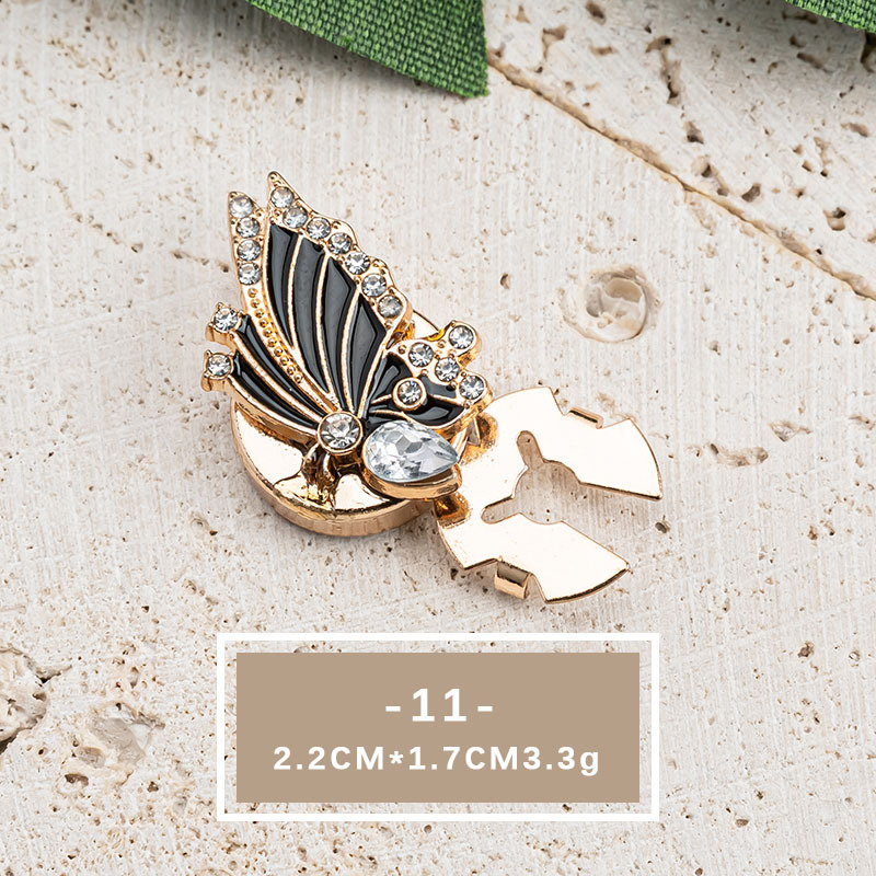 Elegant Crystal Pearl Shirt Button Accessories