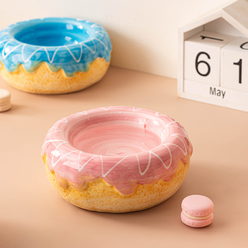 Ceramic Pet Bowl With Donut Design