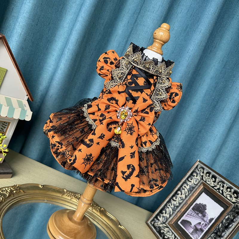 Halloween-Themed Pet Apparel