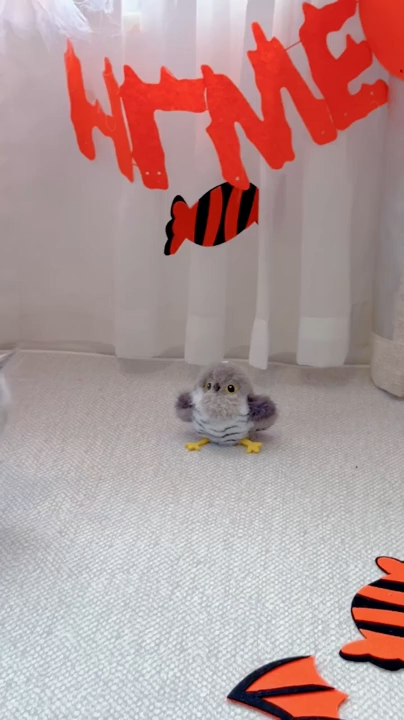 Flapping Little Chubby Birds