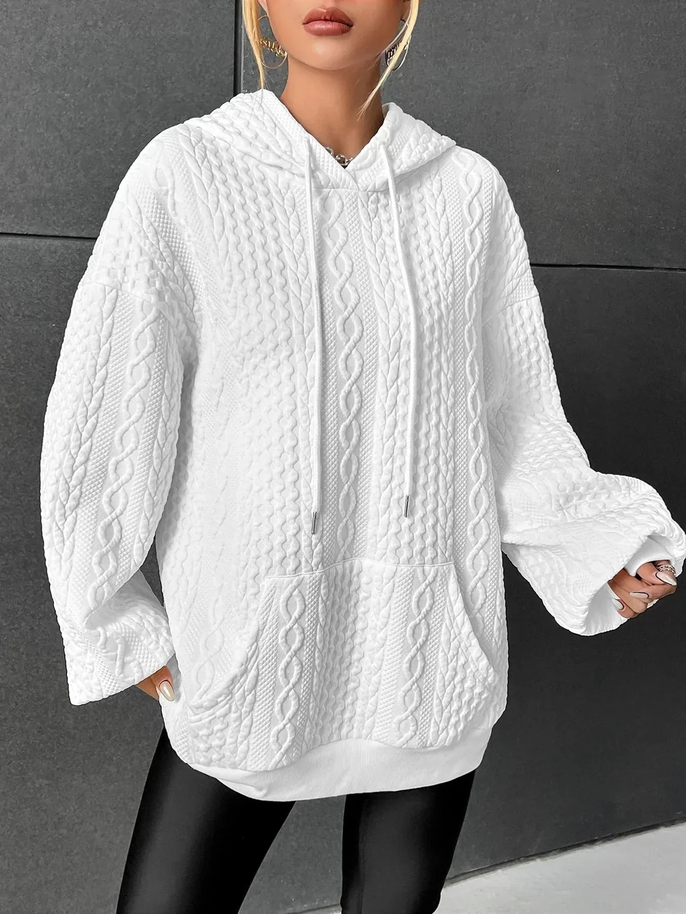 🔥🔥🔥Wolff Hoodie | Elegante Oversized-Hoodie mit Zopfmuster und Kapuze für Damen