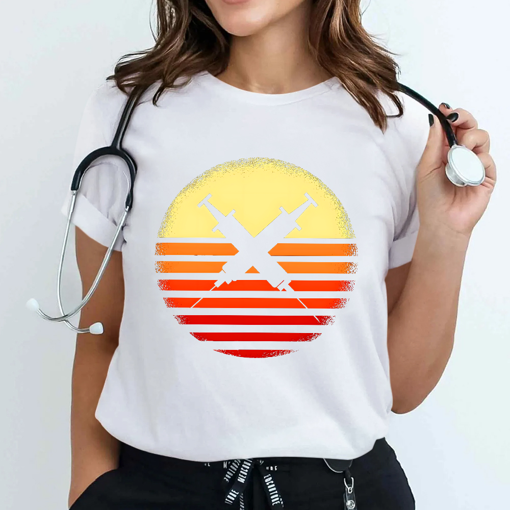 Doctor Enfermera Jeringa Cotton Nurse T-shirt