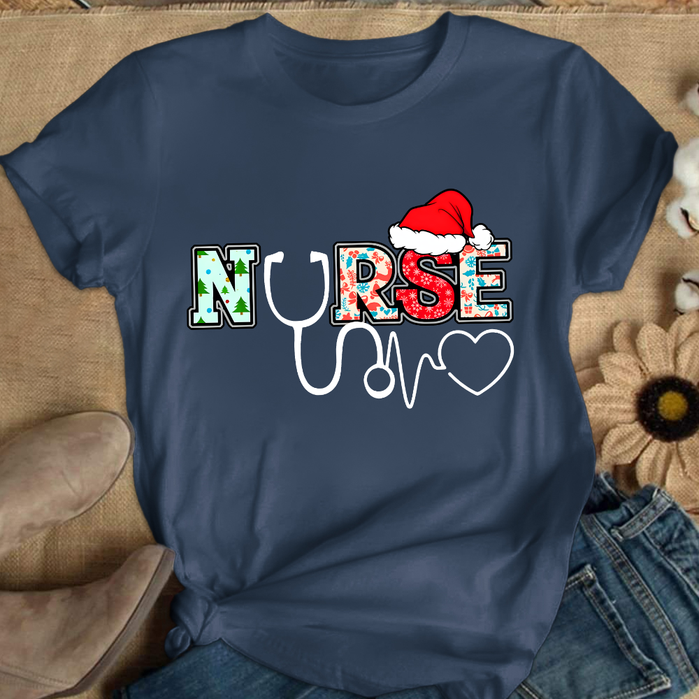 Santa's Favorite Nurse Shirt Christmas Funny Gift Cotton Nurse T-shirt