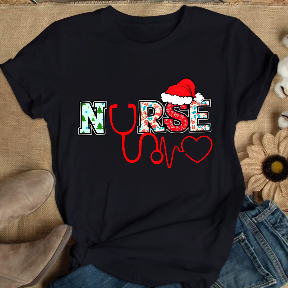 Santa's Favorite Nurse Shirt Christmas Funny Gift Cotton Nurse T-shirt