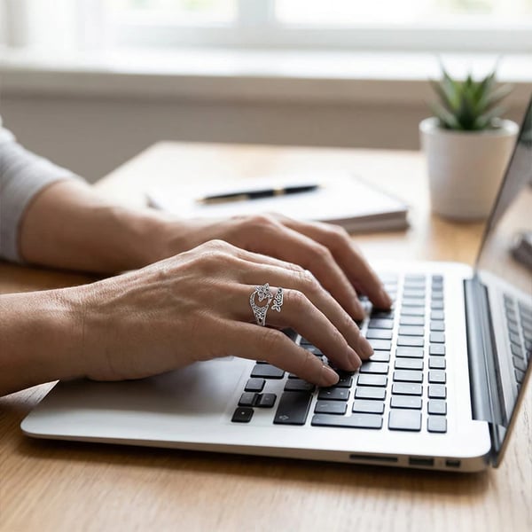 🔥Last Day 50% OFF💍 S925 Sterling Silver Celtic Knot Ring – Open Adjustable Design, Timeless Symbolism & Hypoallergenic ✨