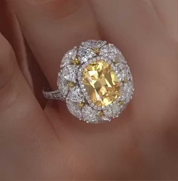 Elegant 2.3ct Oval Cut Yellow Sapphire Engagement Ring