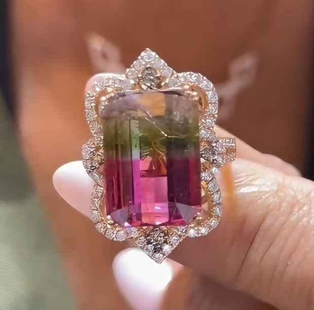 6.1ct Emerald Cut Pink & Emerald Sapphire Ring 