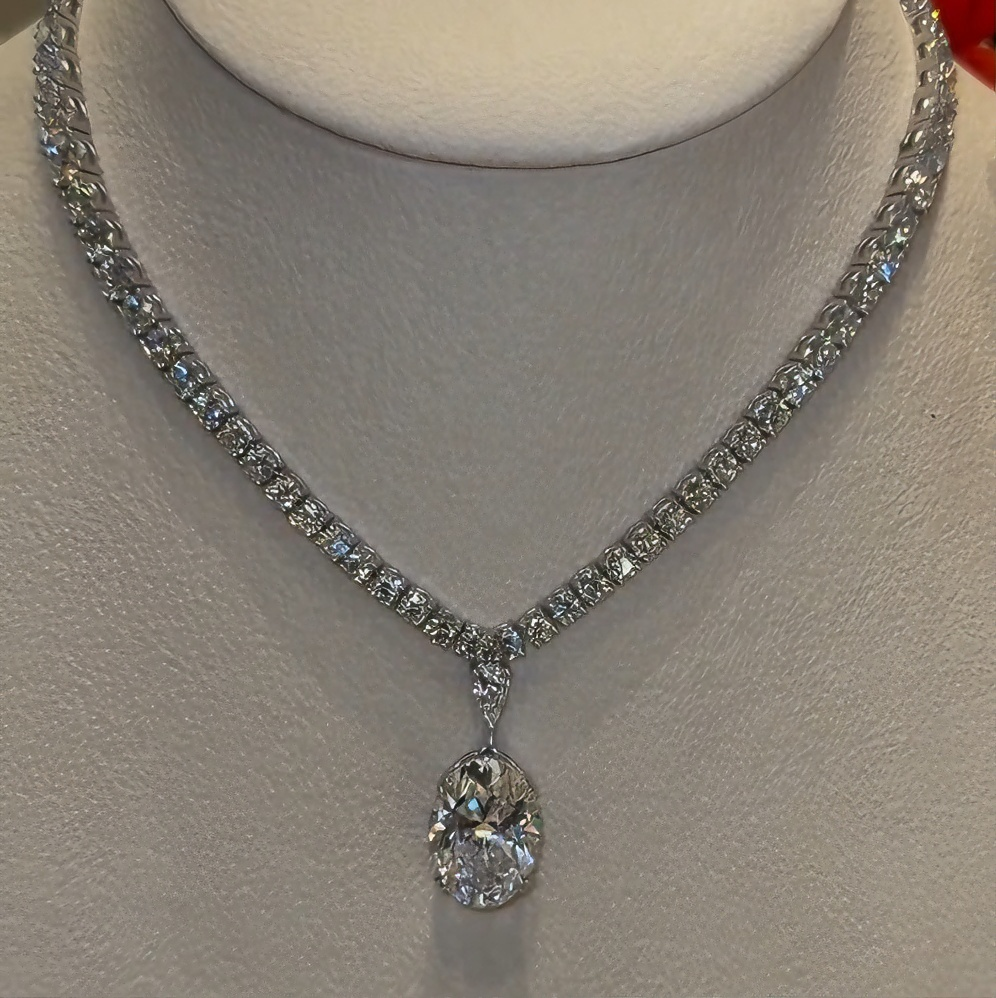 18.5ct Oval Cut White Sapphire Necklace