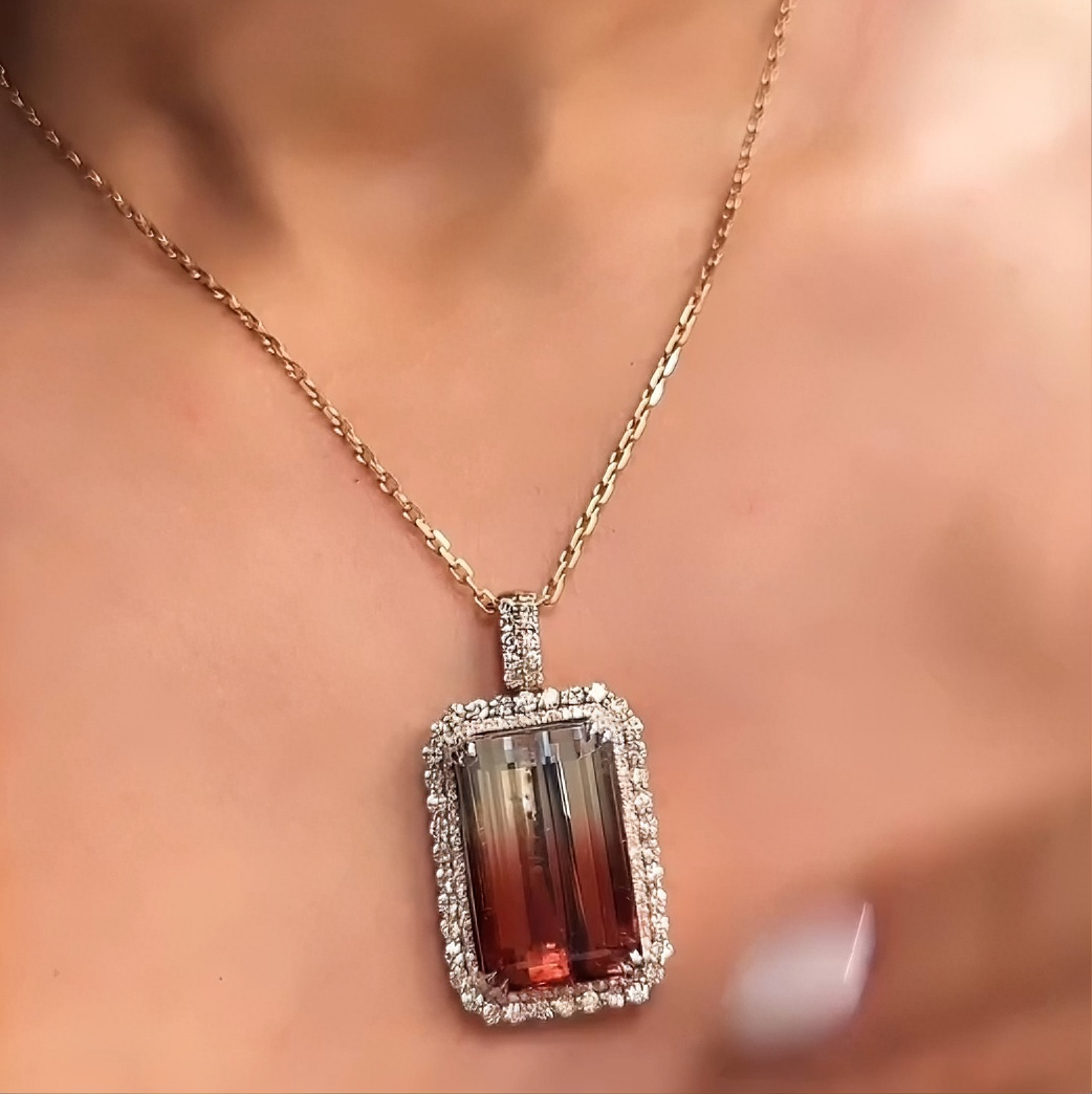 Vintage 5.3ct Emerald Cut Pink & Emerald Sapphire Pendant Necklace