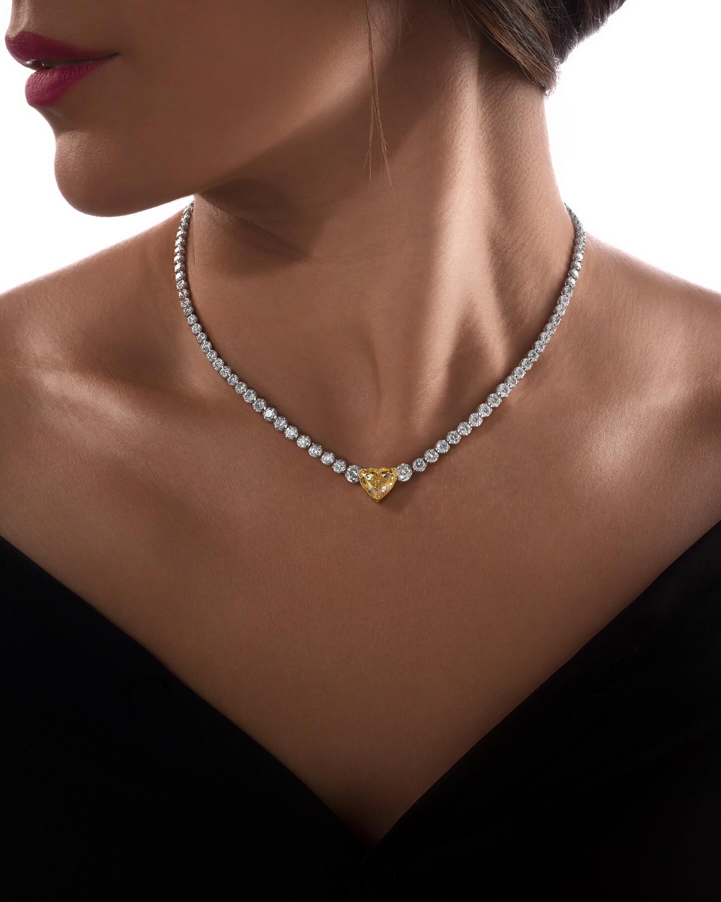 [Copy][Copy][Copy][Copy]Colorful four-leaf clover sparkling necklace