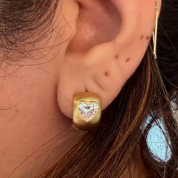 4ctw Bezel-setting Heart Cut Chunky Hoop Huggie Earrings