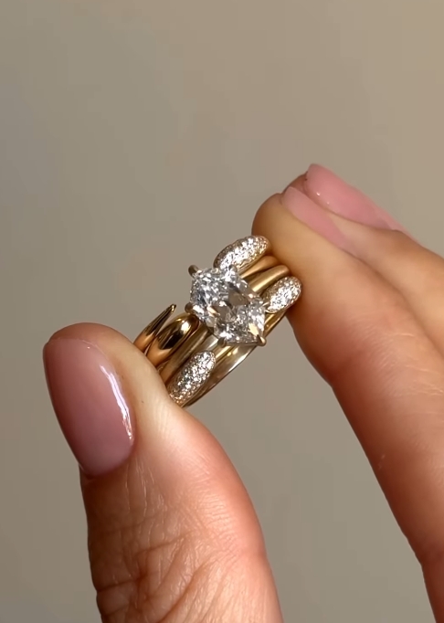 [Copy]12ctw Baguette Cut White Sapphire Unisex Eternity Ring