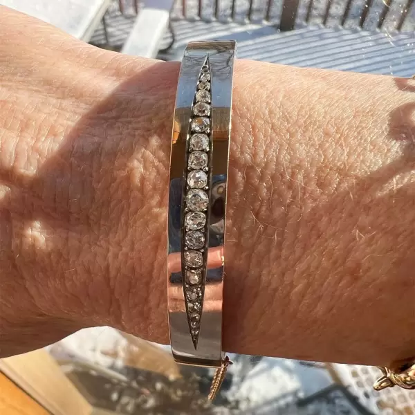 Vintage 7.5ctw Round Cut White Sapphire Hinged Bracelet