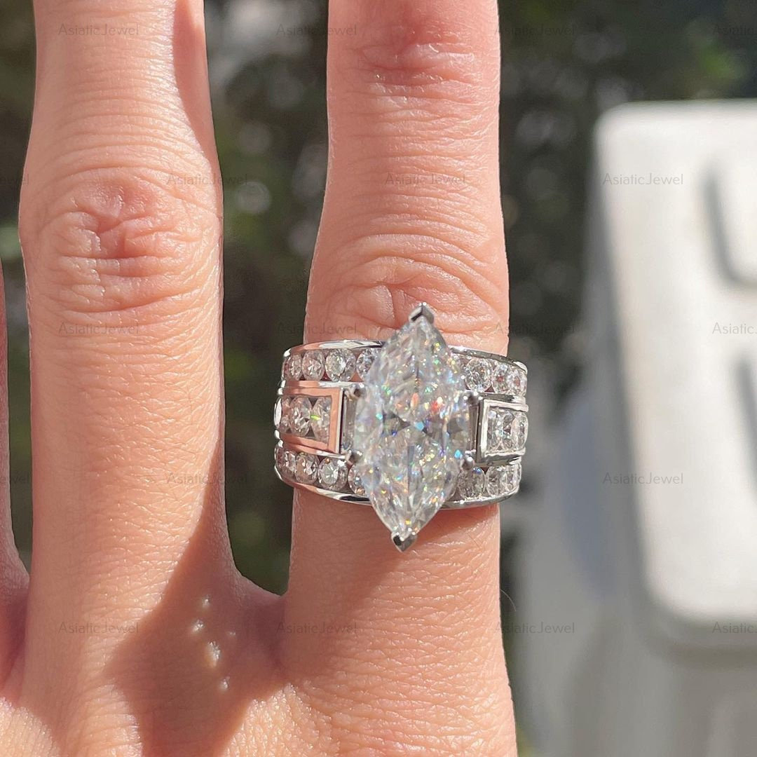 [Copy][Copy][Copy][Copy]Men's Solid 925 Sterling Silver Iced Hip Hop Baguette  Pinky Cross Ring