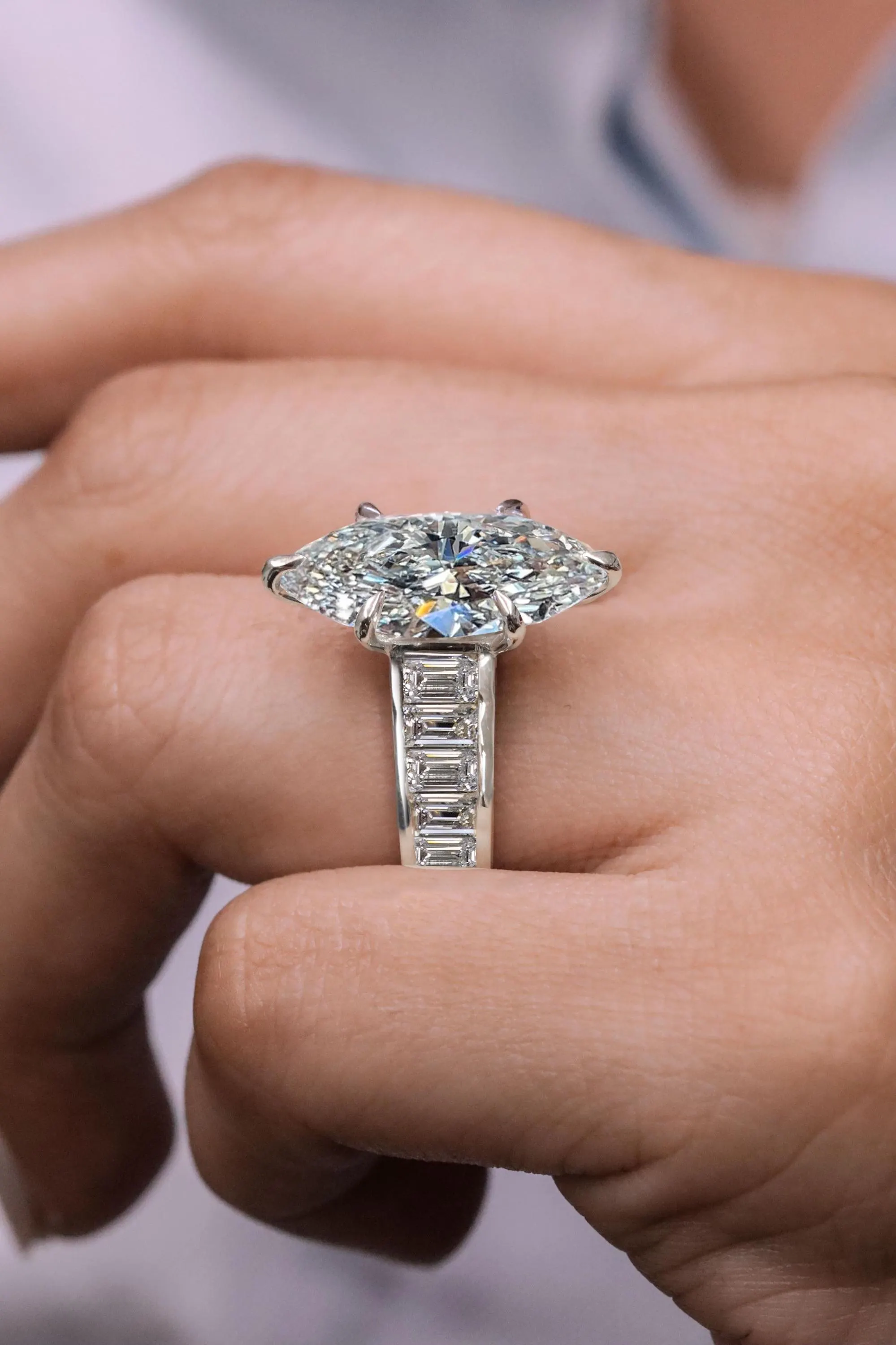 [Copy]7.5ct Asscher Cut White Sapphire Bold Men's Ring