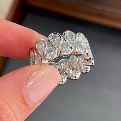 [Copy][Copy][Copy]White Diamond Wedding Ring