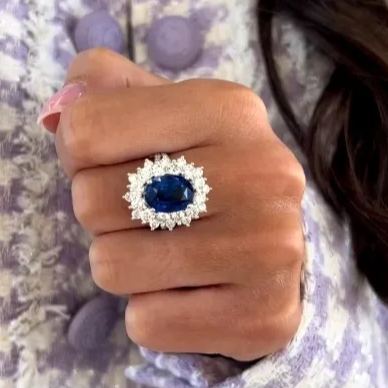 [Copy][Copy][Copy][Copy]White Diamond Wedding Ring