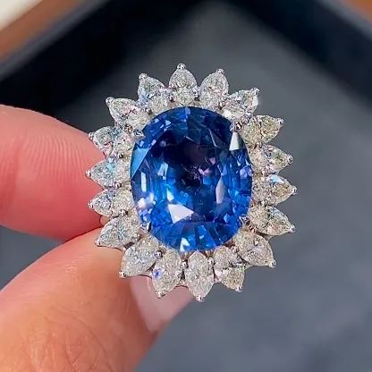 [Copy][Copy][Copy][Copy]White Diamond Wedding Ring