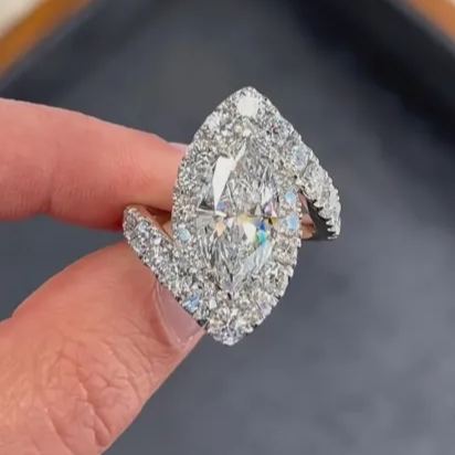 [Copy][Copy][Copy][Copy][Copy]White Diamond Wedding Ring