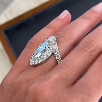 [Copy][Copy][Copy][Copy][Copy]White Diamond Wedding Ring