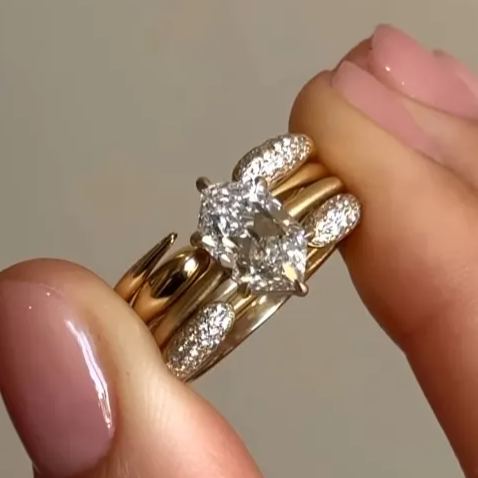 [Copy]12ctw Baguette Cut White Sapphire Unisex Eternity Ring