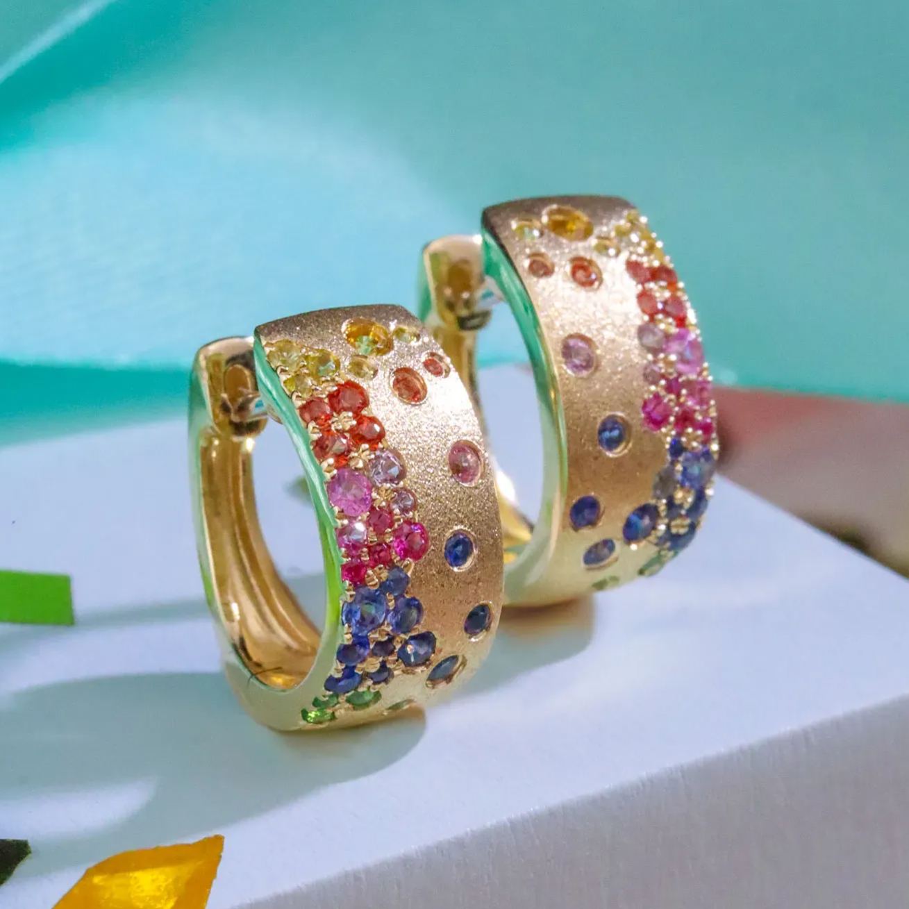 [Copy]Flush Set Multicolor Sapphire Starry Hoop Earrings