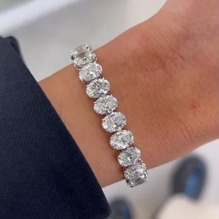 Row-set Large Carat Pure Diamond Bracelte