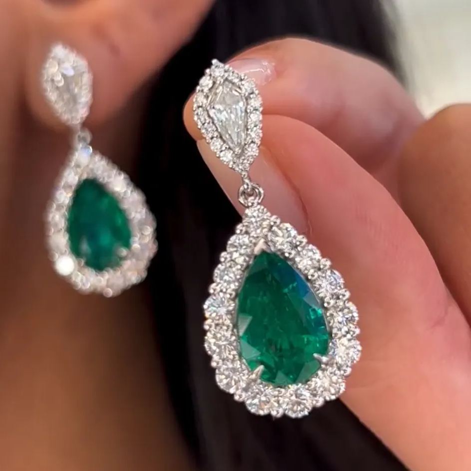[Copy]"Art Deco Rhapsody" Baguette Emerald & Diamond Earrings