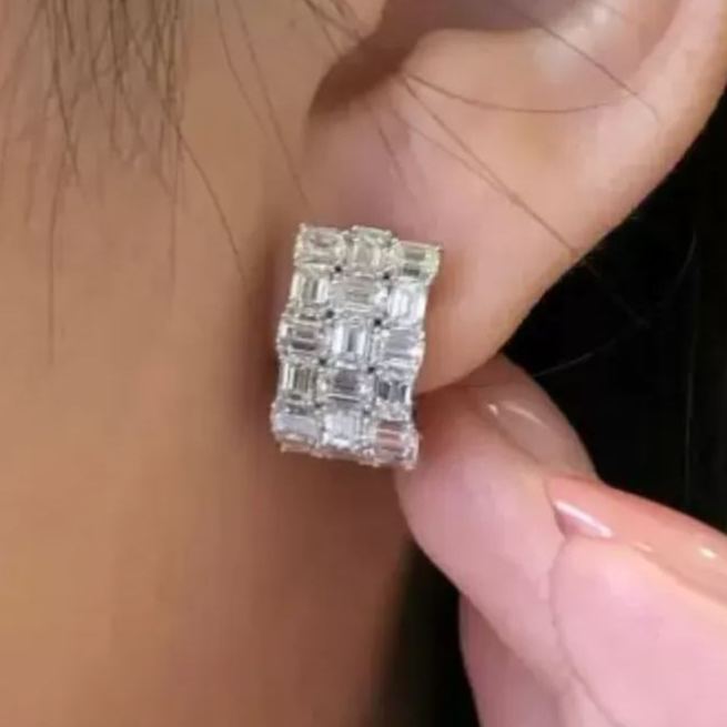 Minimalist 2.50ct Radiant Cut White Sapphire (Statement) Eternity Band