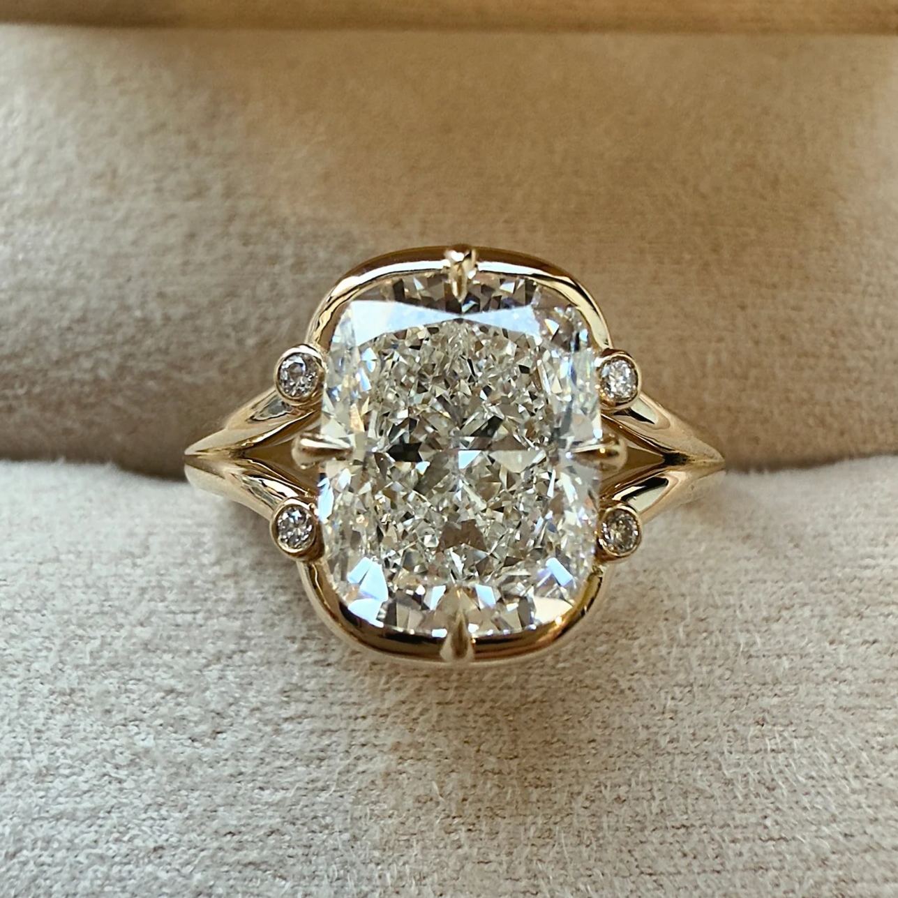 Classic 5.50ct Cushion Cut White Diamond (Engagement) Halo Ring