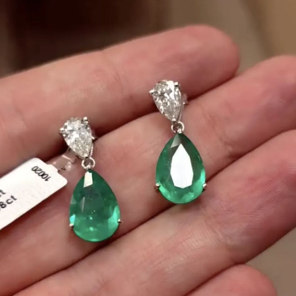 Fashion 3.8ct Pear Cut Earrings