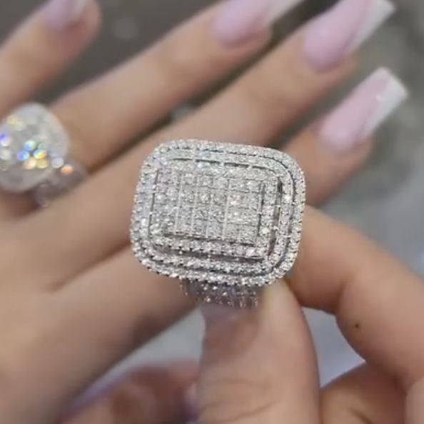 [Copy]Luxury Emerald Cut Sapphire Ring