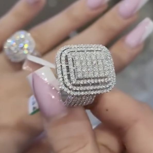 [Copy]Luxury Emerald Cut Sapphire Ring