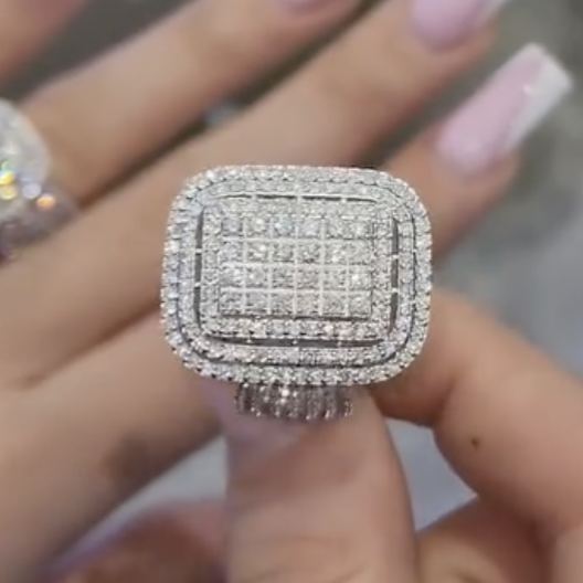 [Copy]Luxury Emerald Cut Sapphire Ring